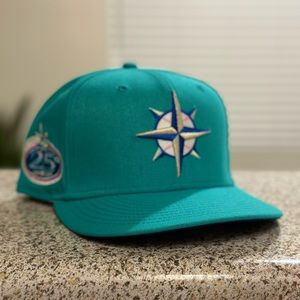 Hat Club Cyclone Seattle Mariners 25th Anniversary Side Patch 7 3/8